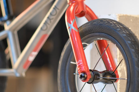 X TITANIUM (LIMITED EDITION)