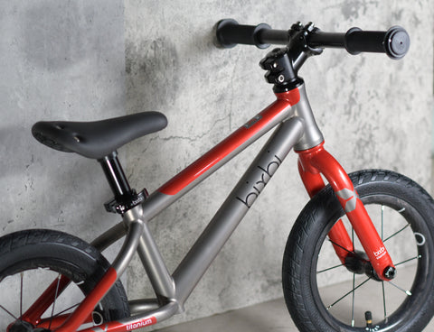 X TITANIUM (LIMITED EDITION)